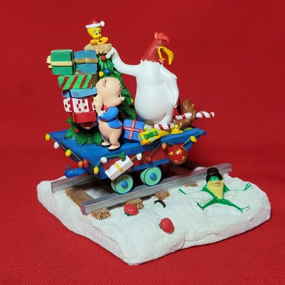 VTG Warner Bros The Danbury Mint Christmas Railroad Figurine Repaired
